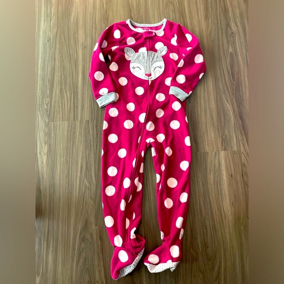 Carter's Pink and White Cozy Footie Pajamas with deer size 5T - Picture 1 of 6